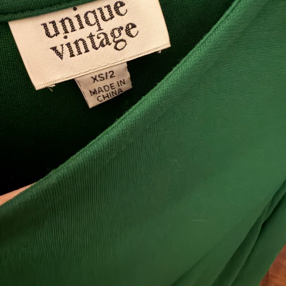 Unique Vintage Emerald Long Sleeve Dress BNWOT - Picture 2 of 3